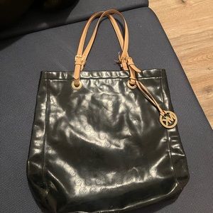 Black Michael kors tote